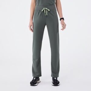 NWT High Waisted Livingston Figs Pants Bonsai